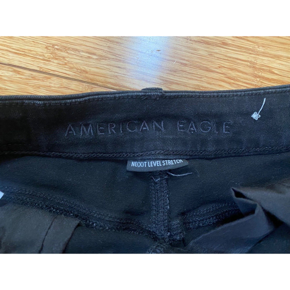 American Eagle Next Level Stretch Black Denim Mini Skirt Women Sz 2 Distressed - Picture 10 of 11
